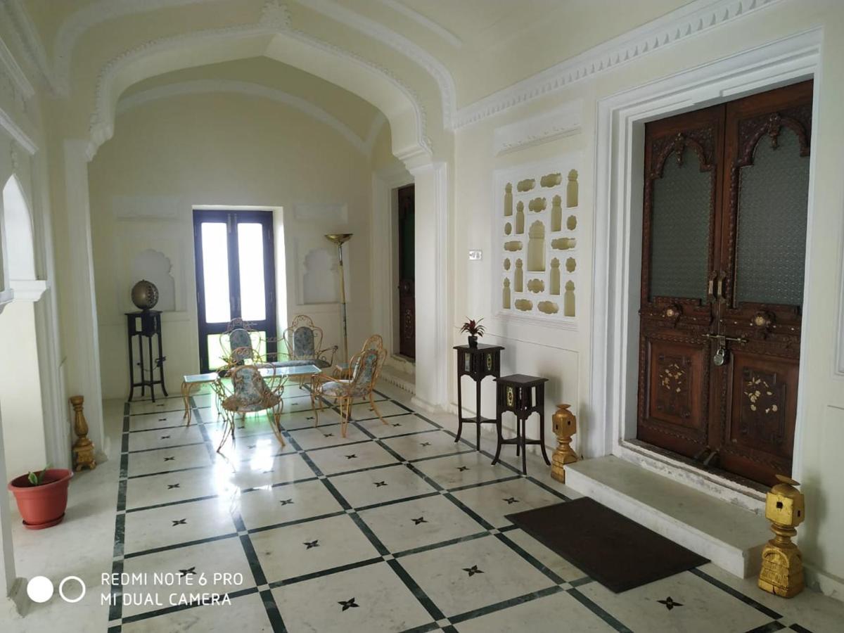 Mpt Sheesh Mahal, Orchha Hotell Eksteriør bilde