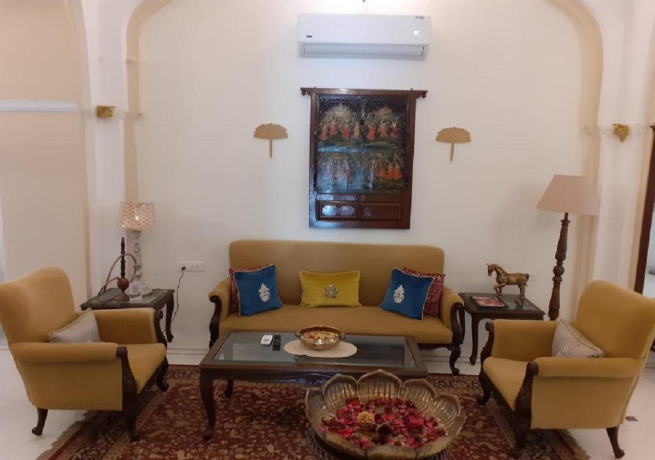 Mpt Sheesh Mahal, Orchha Hotell Eksteriør bilde