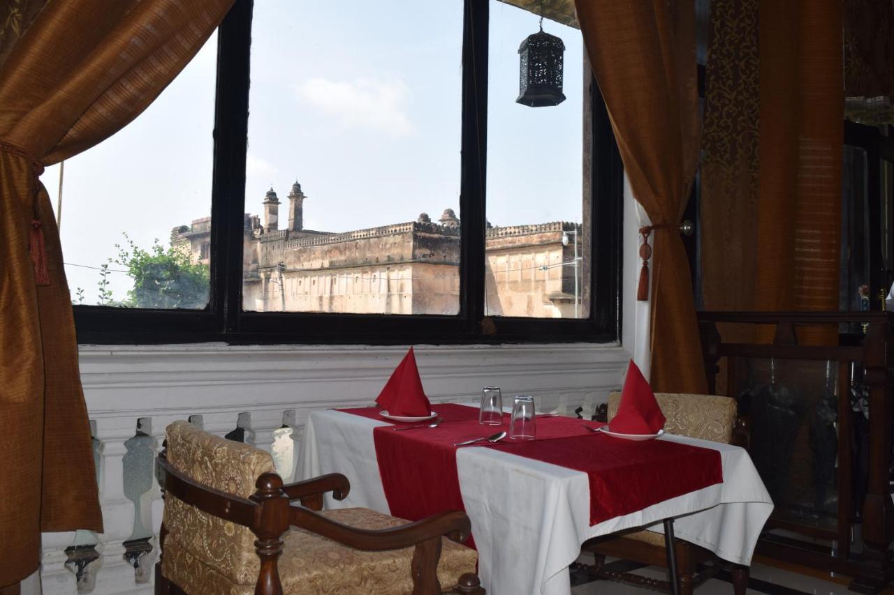 Mpt Sheesh Mahal, Orchha Hotell Eksteriør bilde